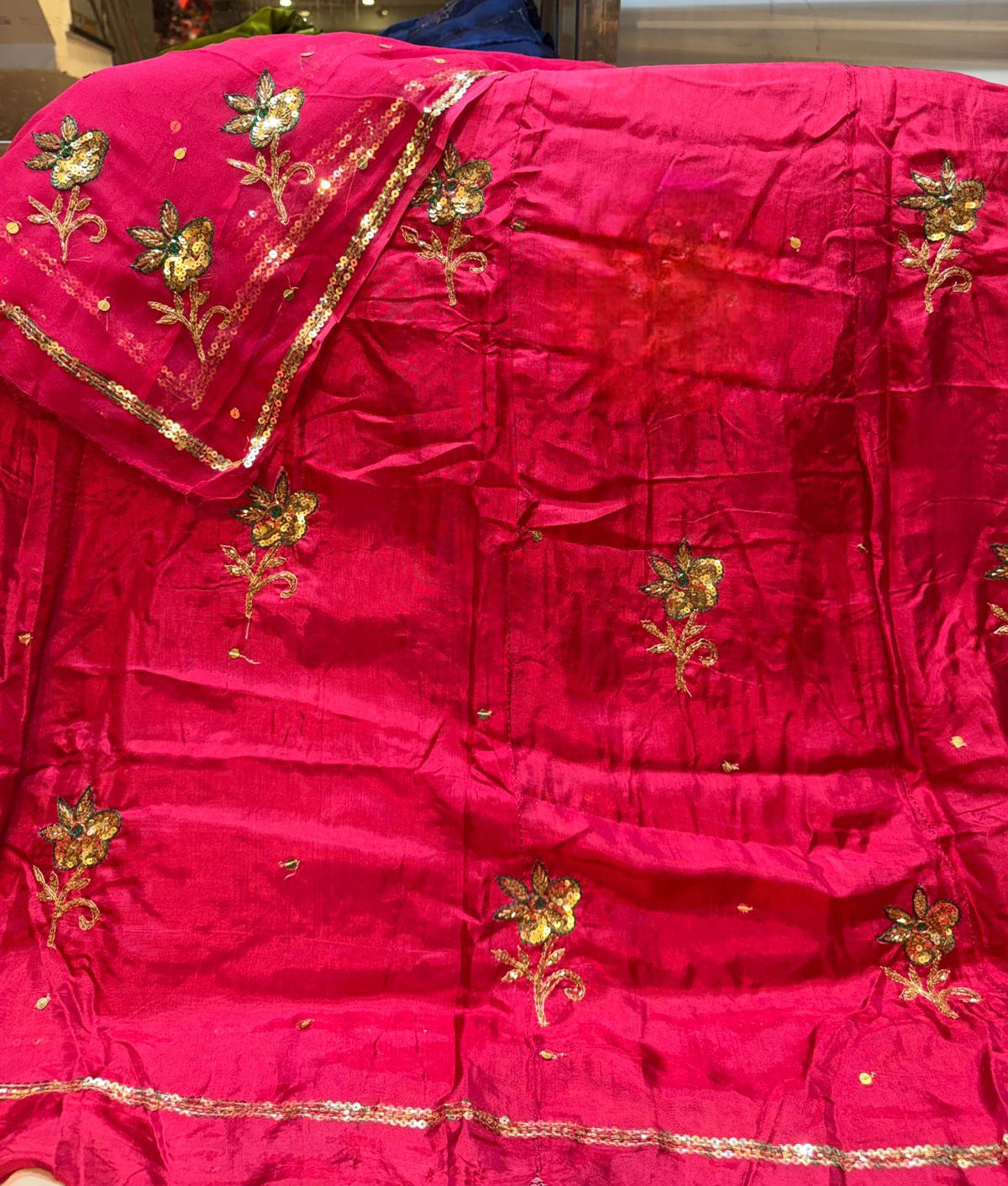 KATDANA TAARA ZARI RESAM HAND WORK BUTIQUE UPADA PYOR POSHAK
