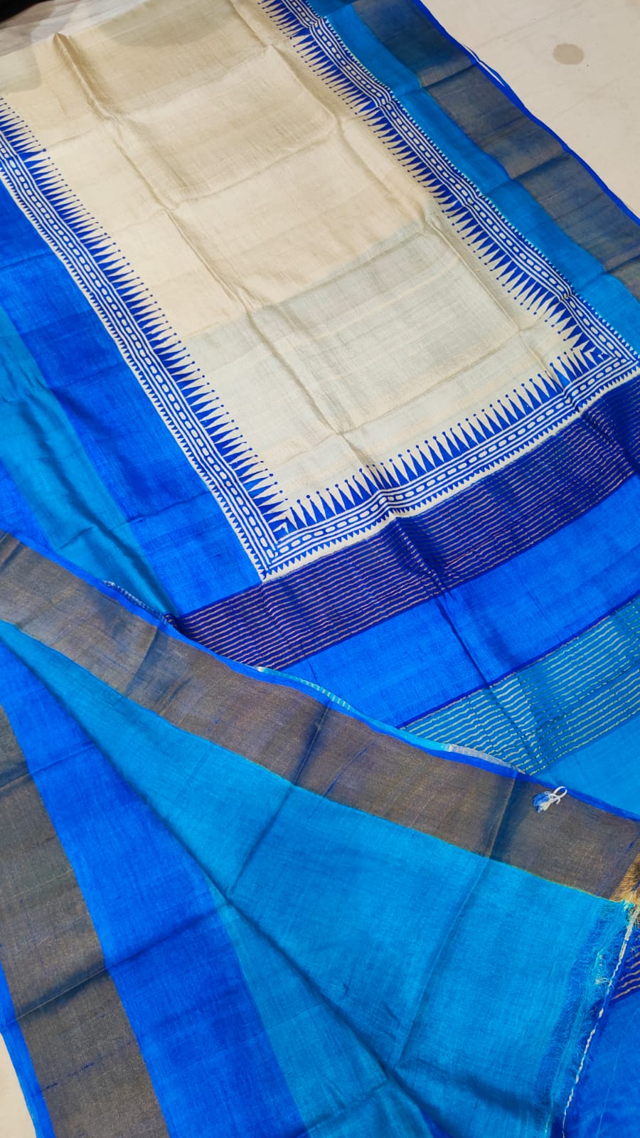 Handprinted Tussar Silk Saree – Silk Mark Certified with Running Blouse