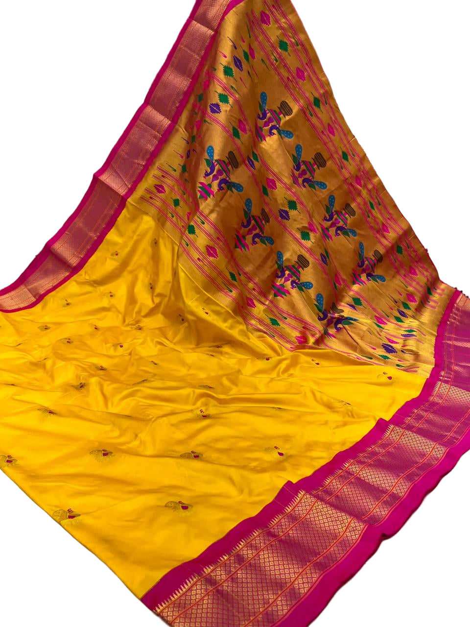 Kadiyal Border Peacock Design Pure Silk Paithani Saree | Wedding & Festive Wear