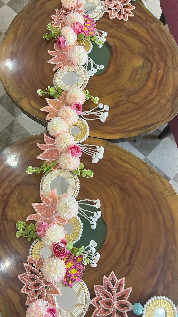 Lotus Mirror Patchwork Floral Bandharwal   CODE:PCK