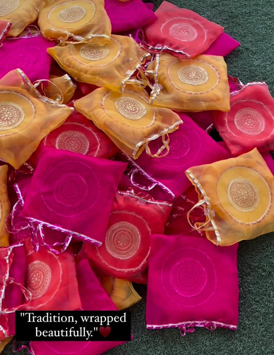 Beautiful Handcrafted Thalpose/ Pooja Thali Cover With   Maching Bag   pack Of 1