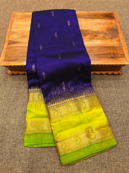 Kanjivaram Pure Silk Paithani Saree – Traditional Zari Border with Shoulder Butti & Contrast Blouse