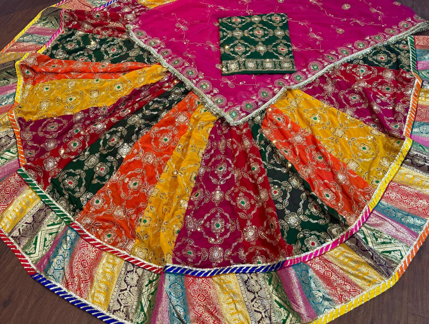 Designer Multicolour Rajwadi Lehenga Poshak – 4 MTR Gher with Pure Odhni & Heavy Border Work