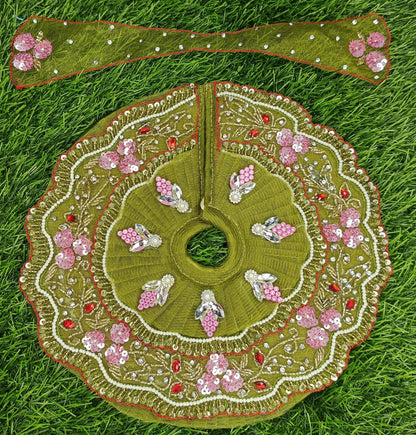 Tyohar special heavy designer Ladoo gopalji poshak               size 6inch