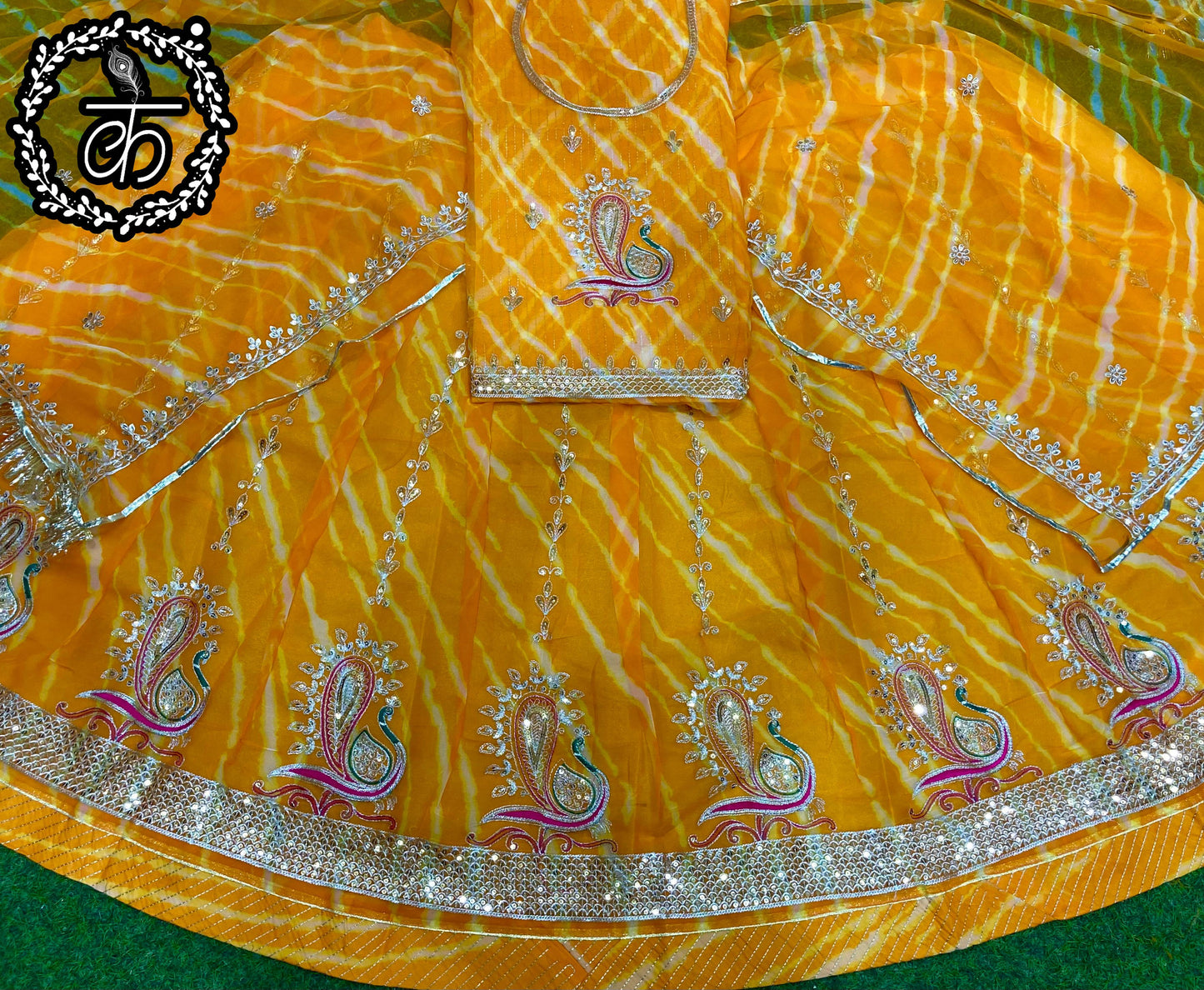 Fancy designer Lahriya poshak