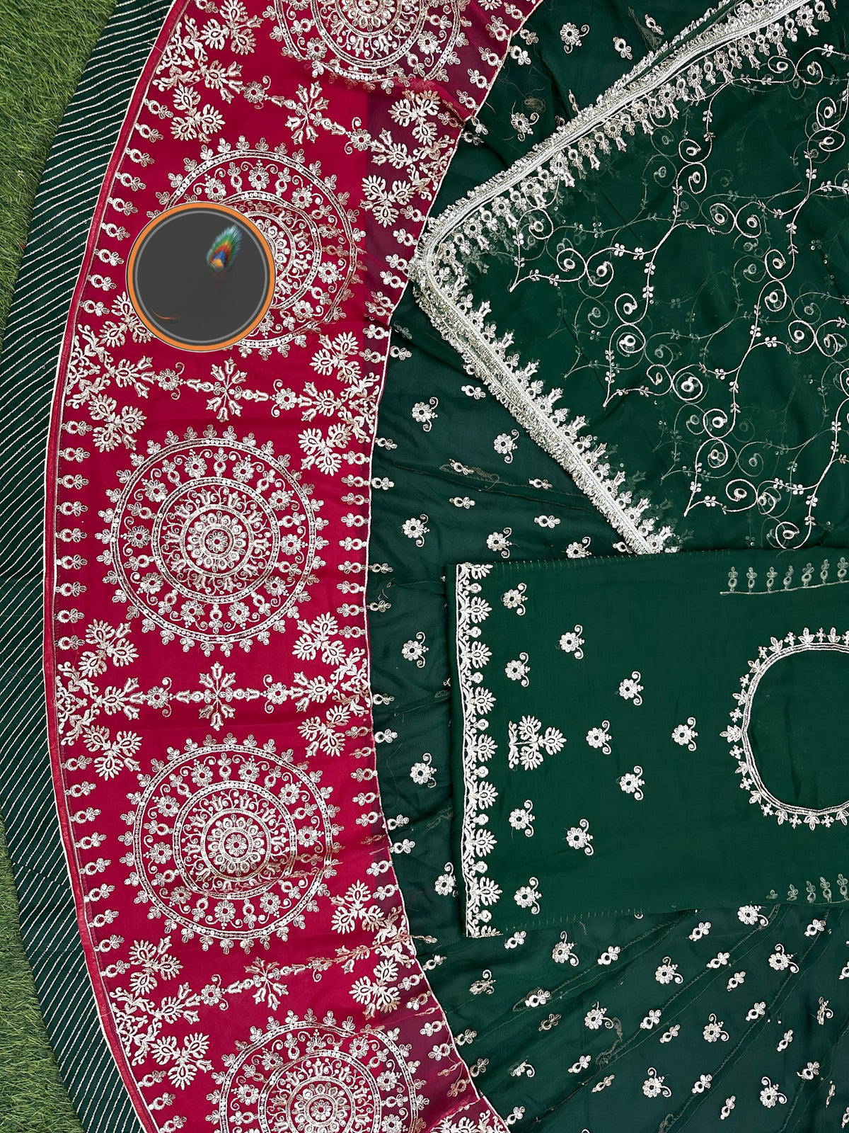 Georgette Fabric Royal pure Odhani Contrast Border Jari Sequence work Beautiful Rajputi poshak