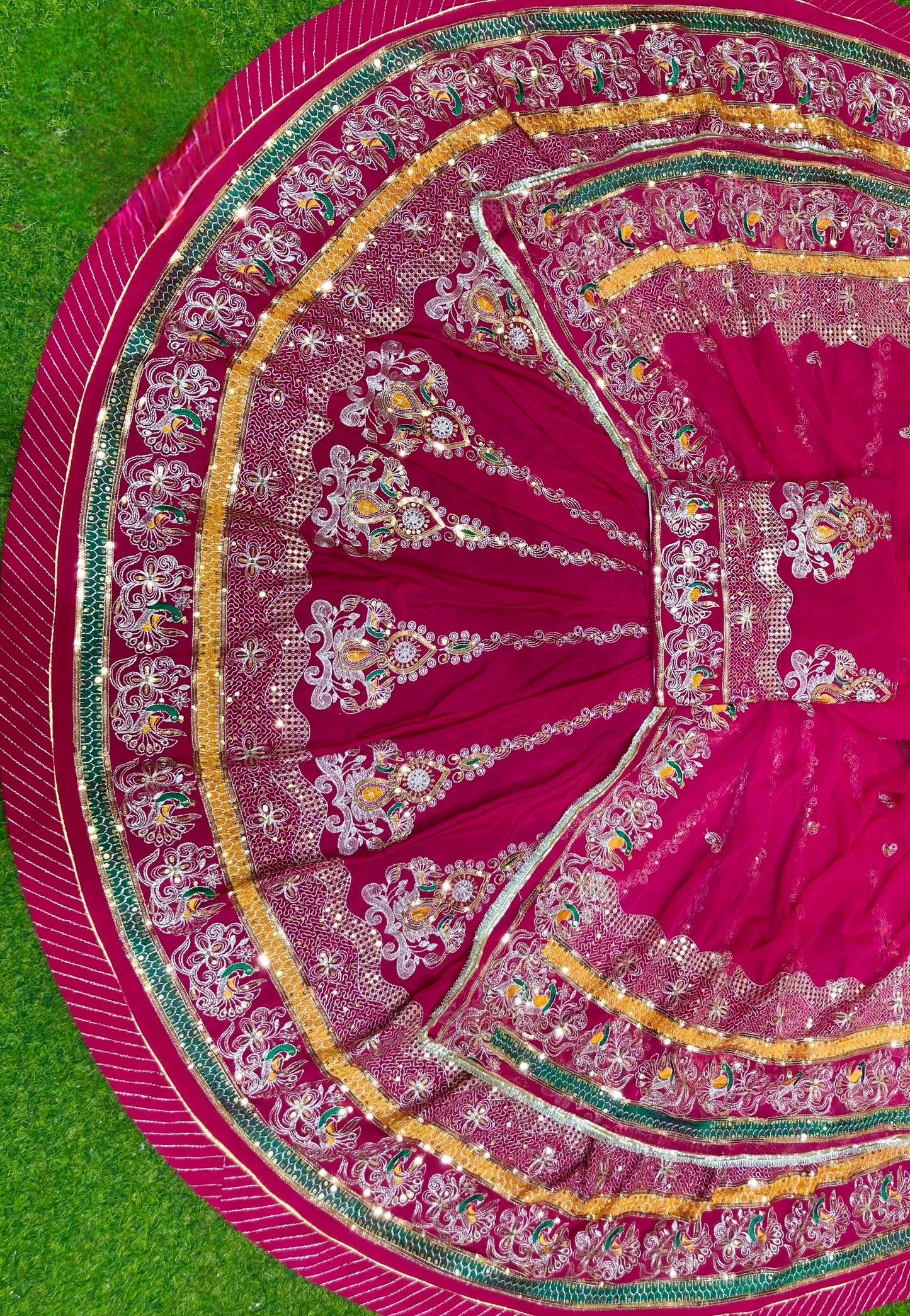 Vintage Barik Zari 4 MTR Gher Rajasthani Poshak – Heavy Crepe Silk Designer Lehenga