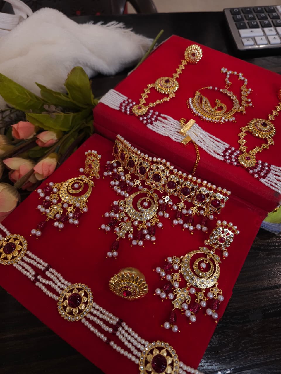 Traditional poshak Jadau combo jewelry set