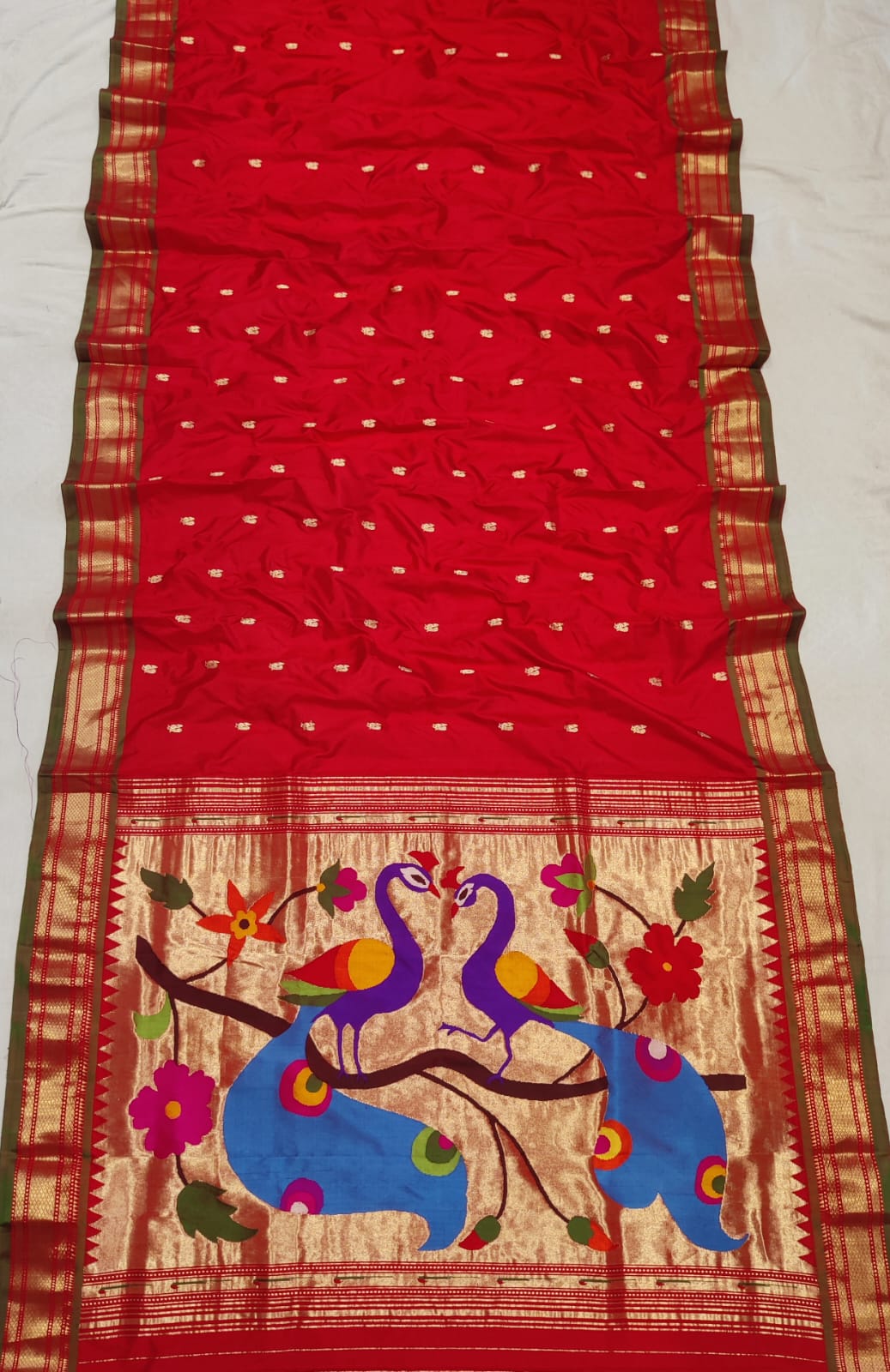 Yeola Fancy Paithani Silk Saree – Pure Handloom Silk with Shoulder Butti & Silk Mark