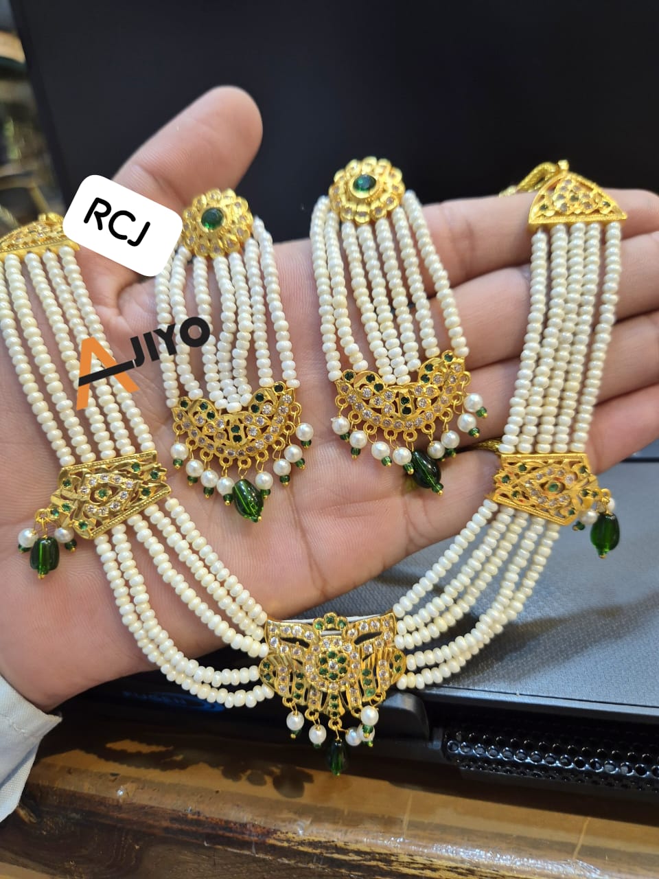 Elegant moti jadau work jewelry set