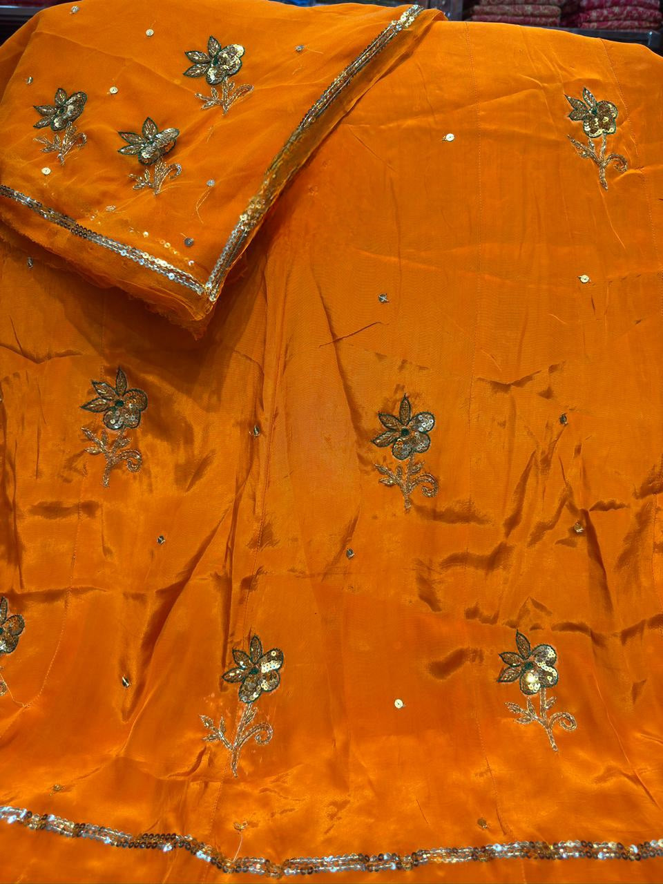 KATDANA TAARA ZARI RESAM HAND WORK BUTIQUE UPADA PYOR POSHAK