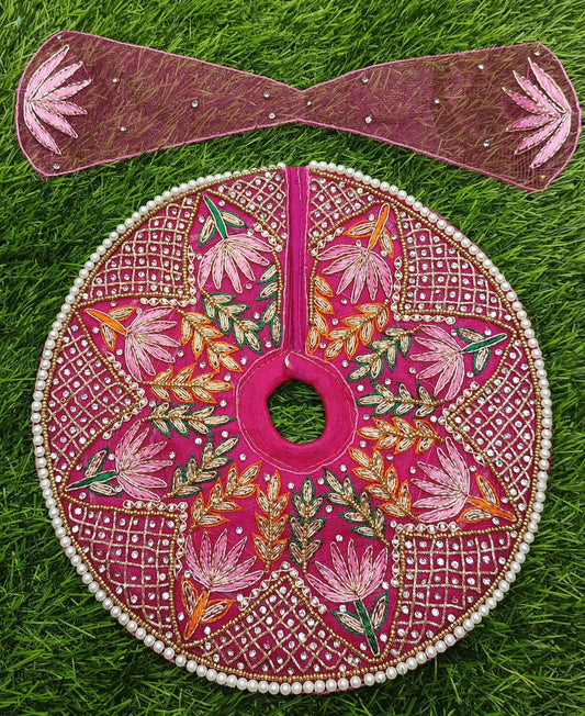 Beautiful handcrafted heavy designer Ladoo gopalji poshak 6inch