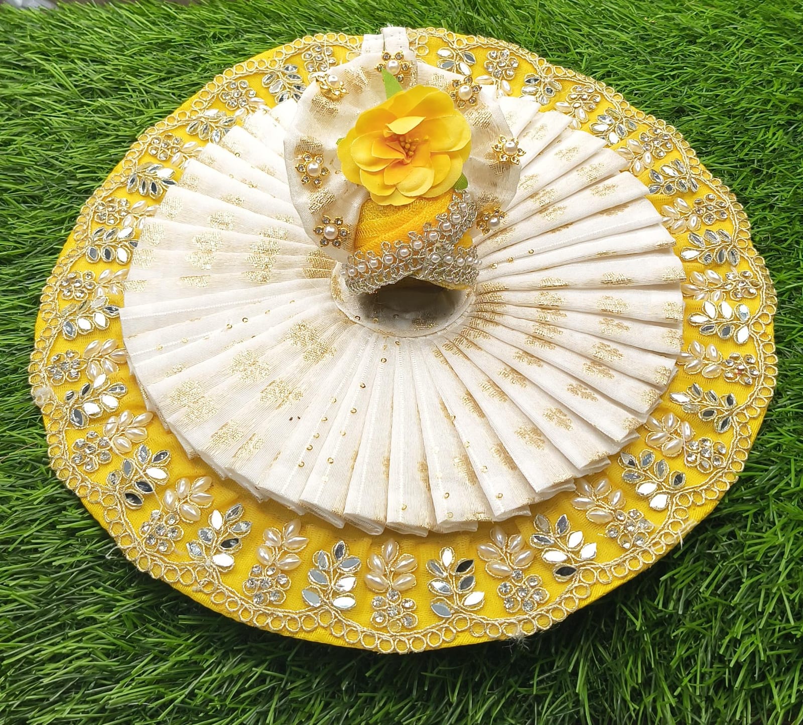 Traditional Laddu Gopal Shringar Poshak Royal Collection with Mukut