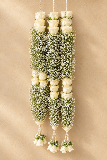 White rose and baby's breath varmala set for dulha dulhan, Indian wedding jaimala ceremony